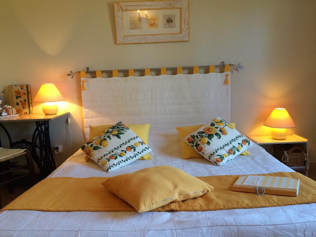 L'Oustaou B&B Piscine & Spa Besse-sur-Issole Ngoại thất bức ảnh