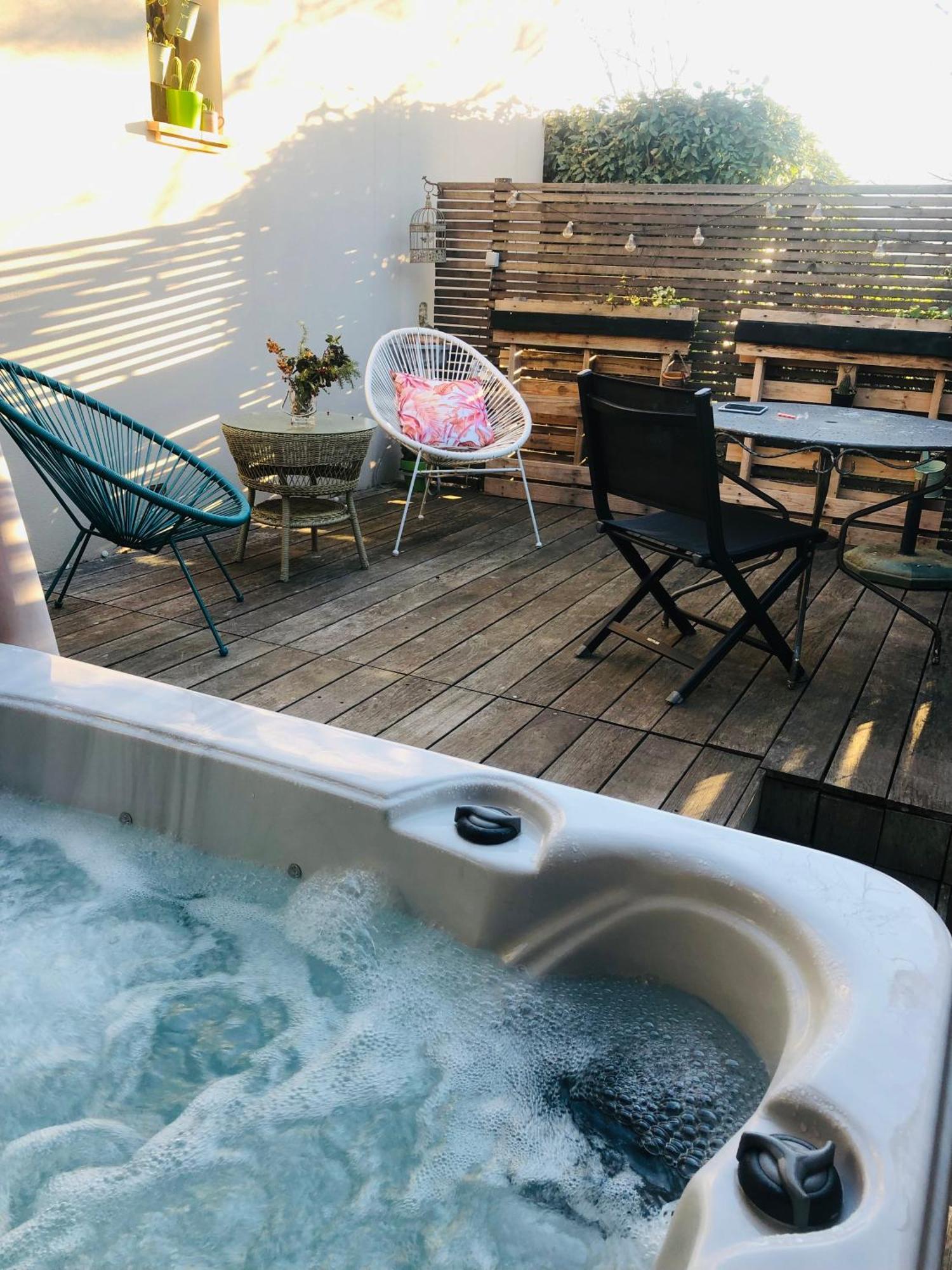 L'Oustaou B&B Piscine & Spa Besse-sur-Issole Ngoại thất bức ảnh