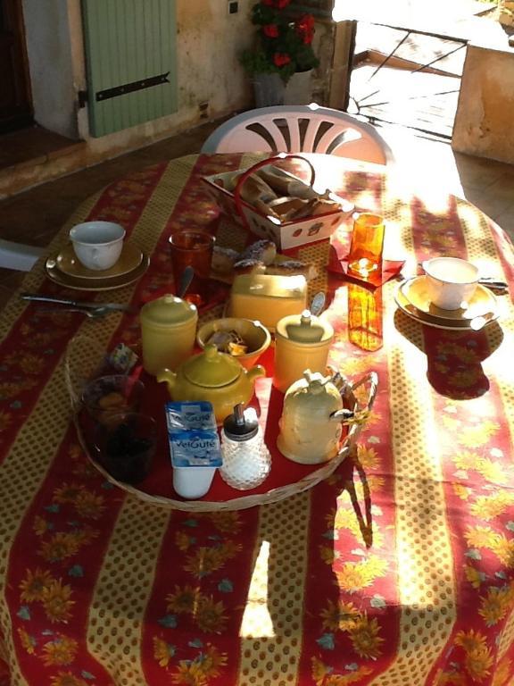 L'Oustaou B&B Piscine & Spa Besse-sur-Issole Ngoại thất bức ảnh